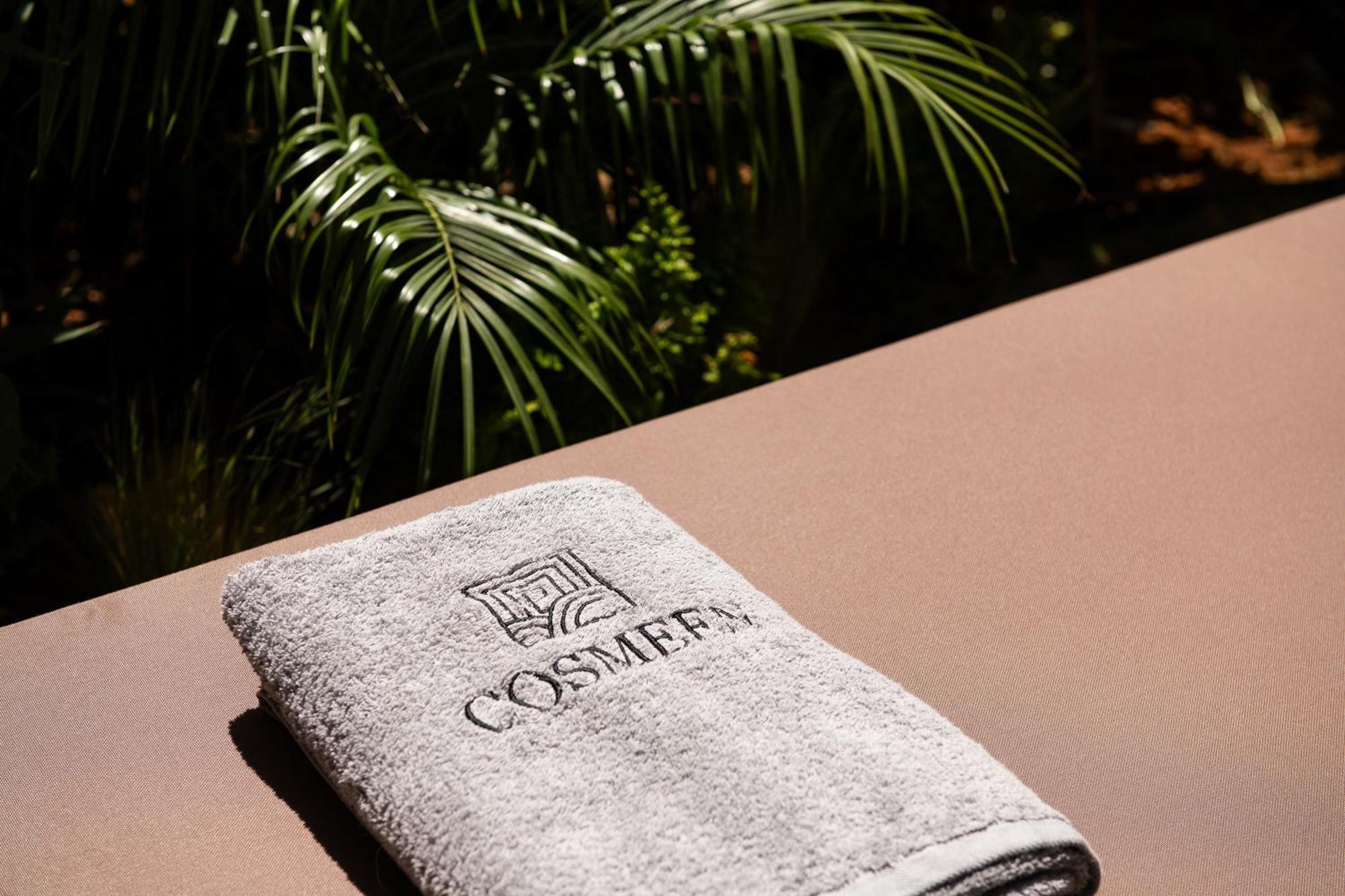 Cosmeen Lifestyle Boutique Stay แอร์ซอนิสซอส ภายนอก รูปภาพ